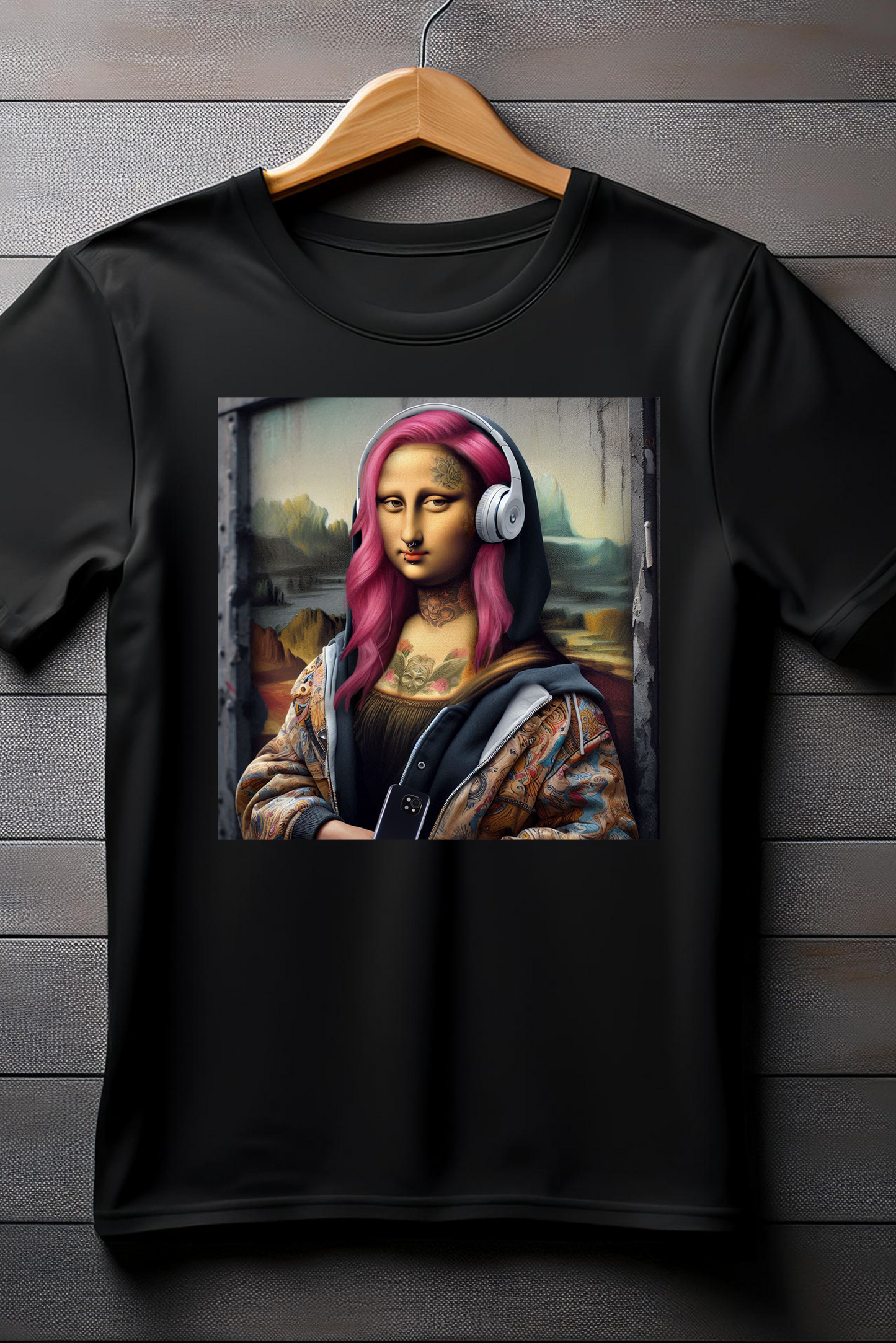 Modern Mona Lisa Streetwear T-Shirt – Urban Renaissance Style